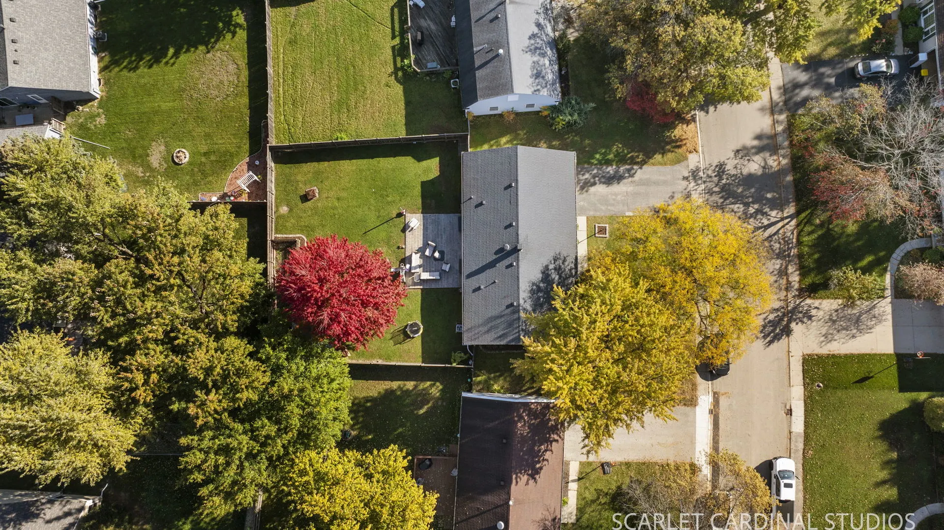 27 Fieldpoint Road IL