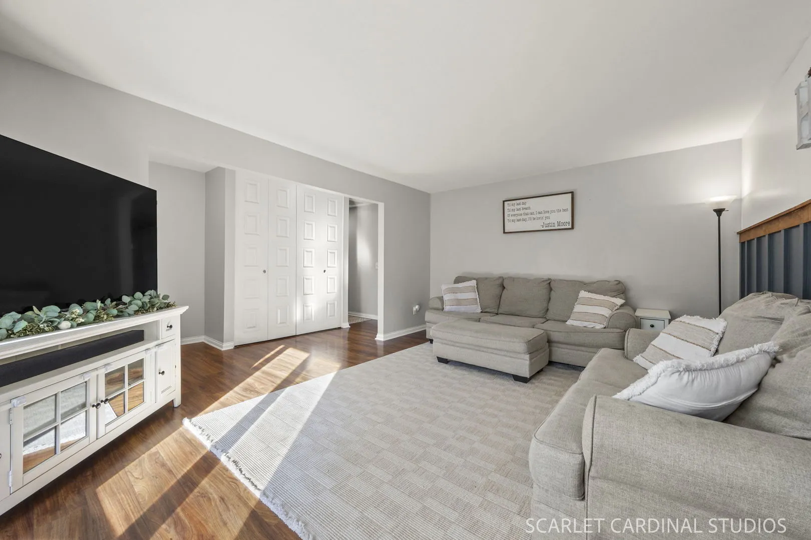 27 Fieldpoint Road IL