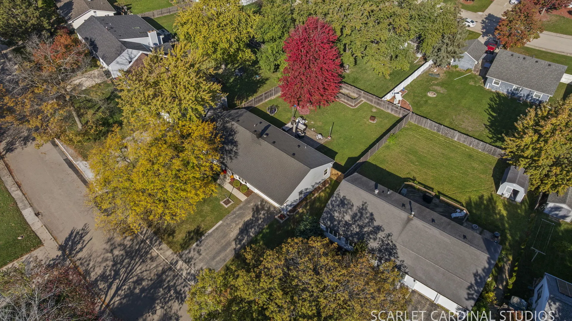 27 Fieldpoint Road IL