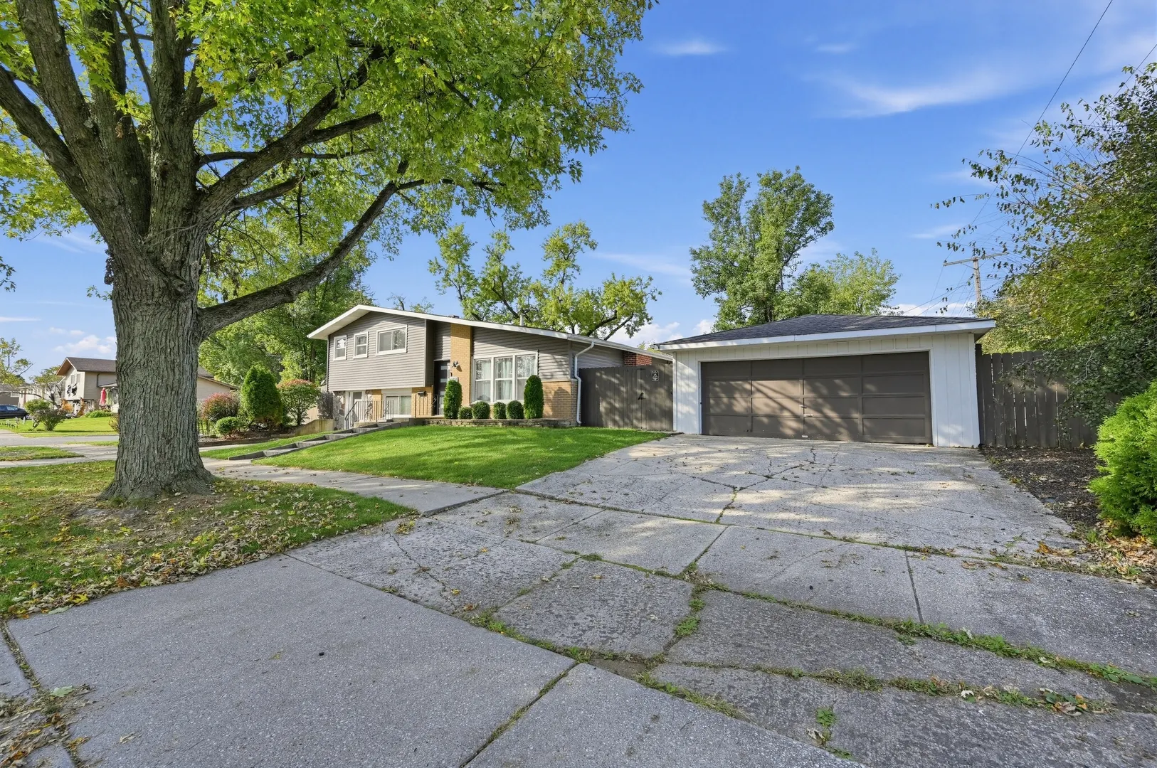5700 Grange Avenue IL