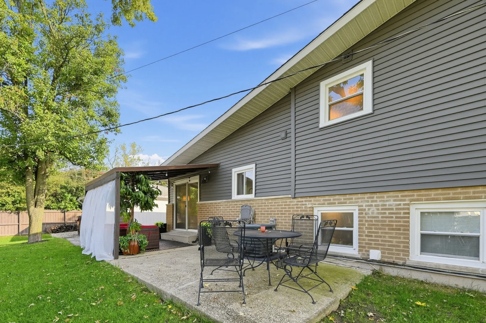 5700 Grange Avenue IL