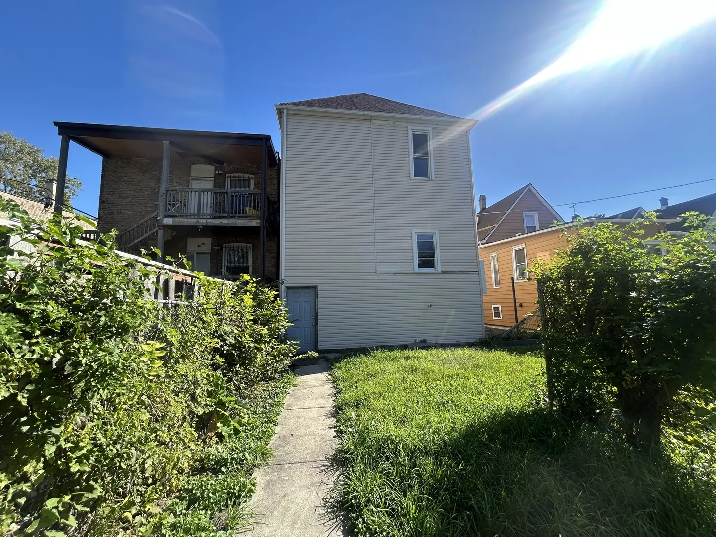 414 N Lawler Avenue IL