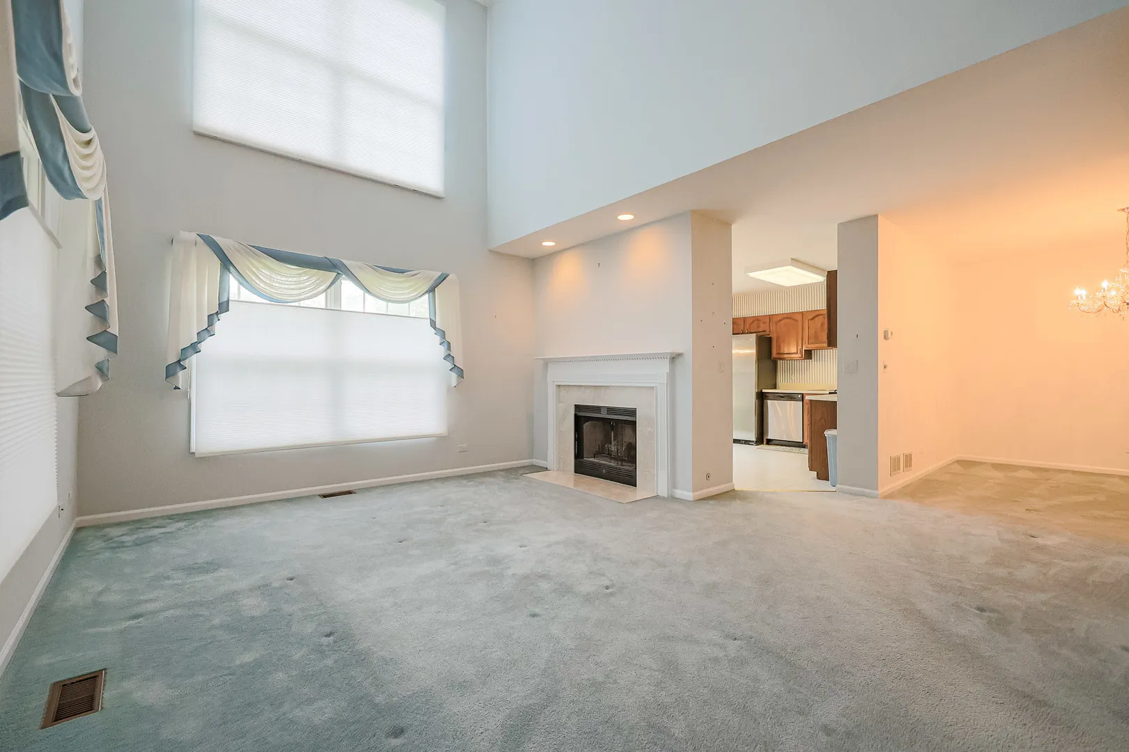407 Town Place Circle IL #407