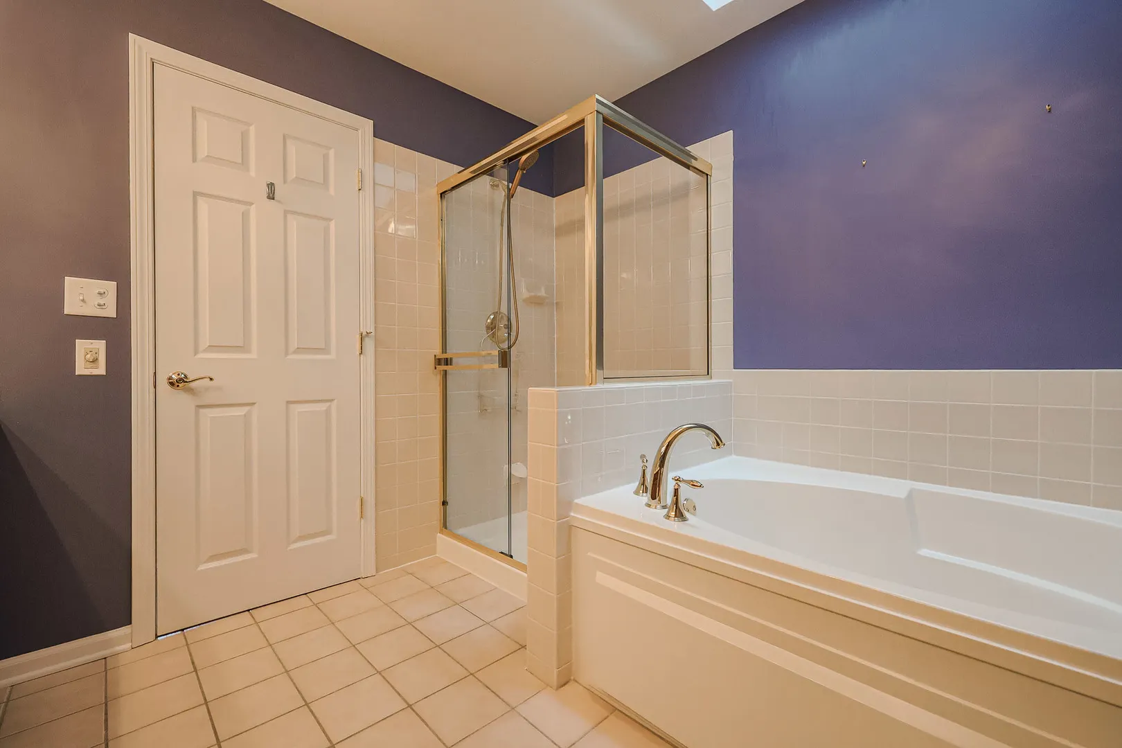 407 Town Place Circle IL #407
