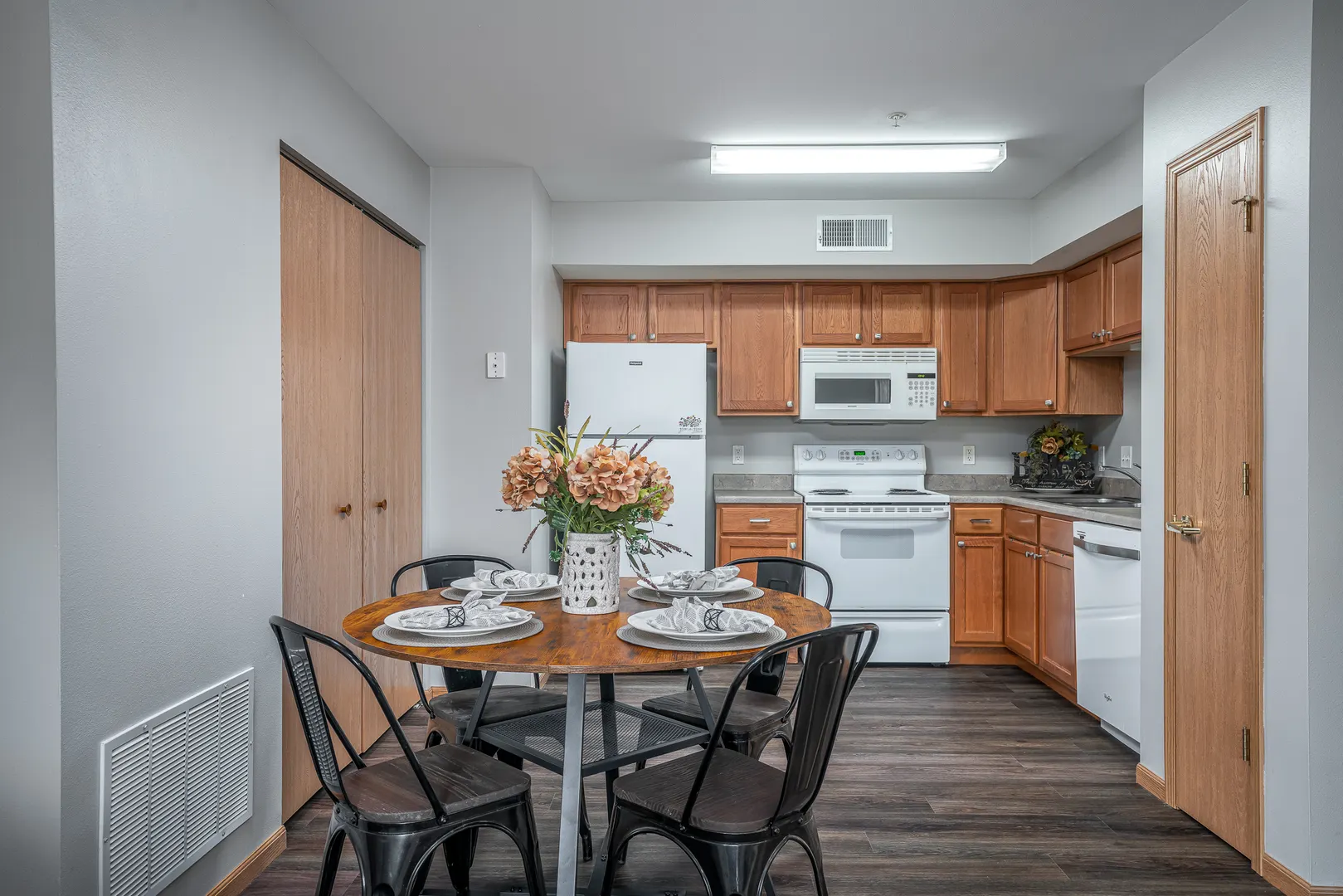 4600 Grand Avenue IA #C1