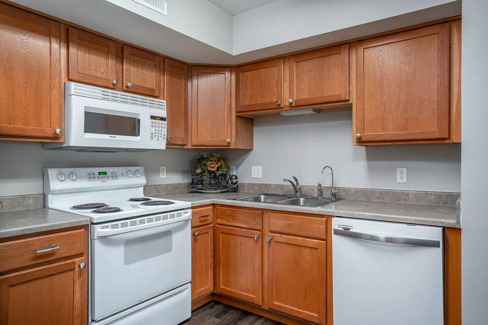 4600 Grand Avenue IA #C1