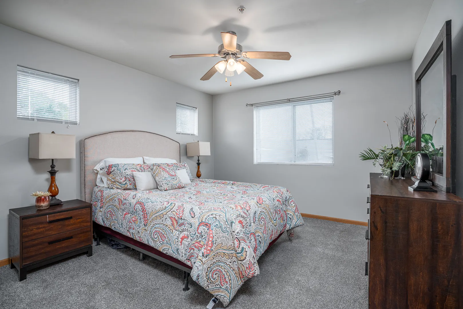 4600 Grand Avenue IA #C1