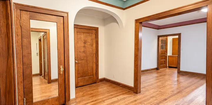 441 Ridge Avenue IL #1