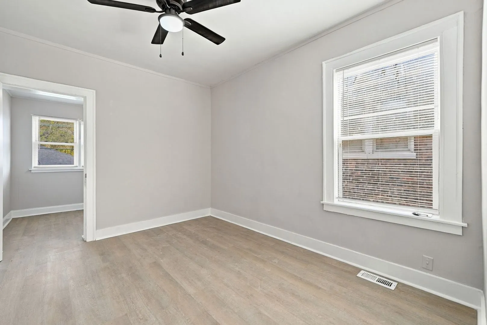 9613 S Greenwood Avenue IL
