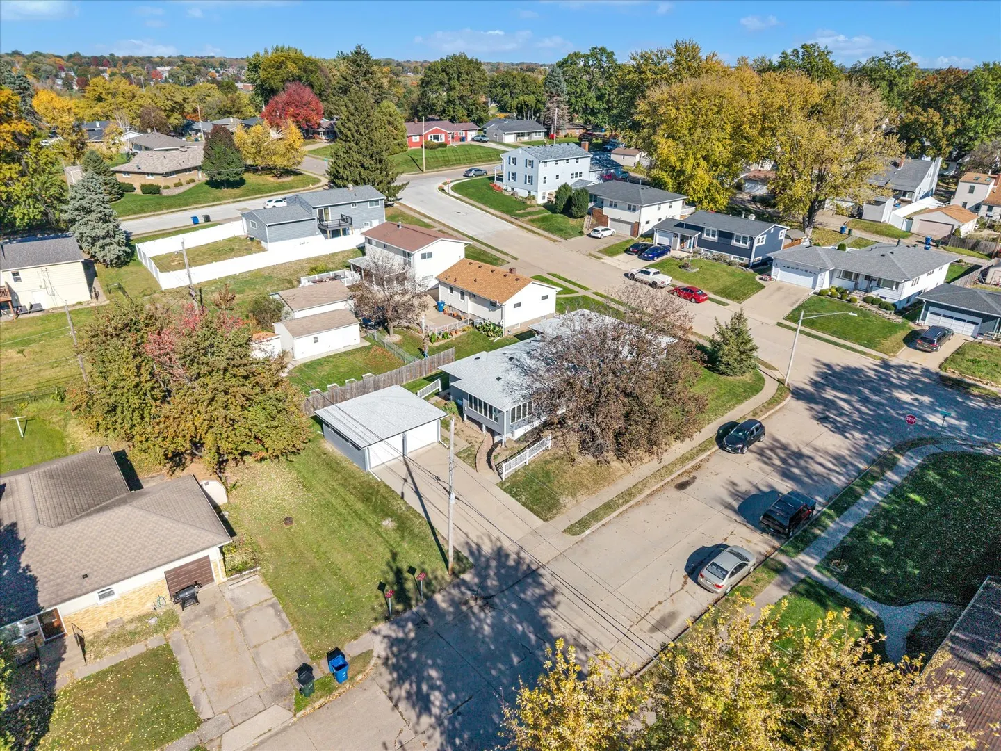 2106 W COLUMBIA Avenue IA