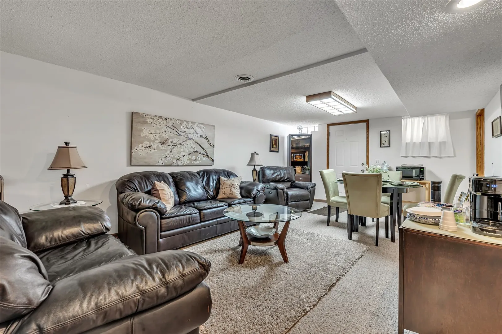 2106 W COLUMBIA Avenue IA