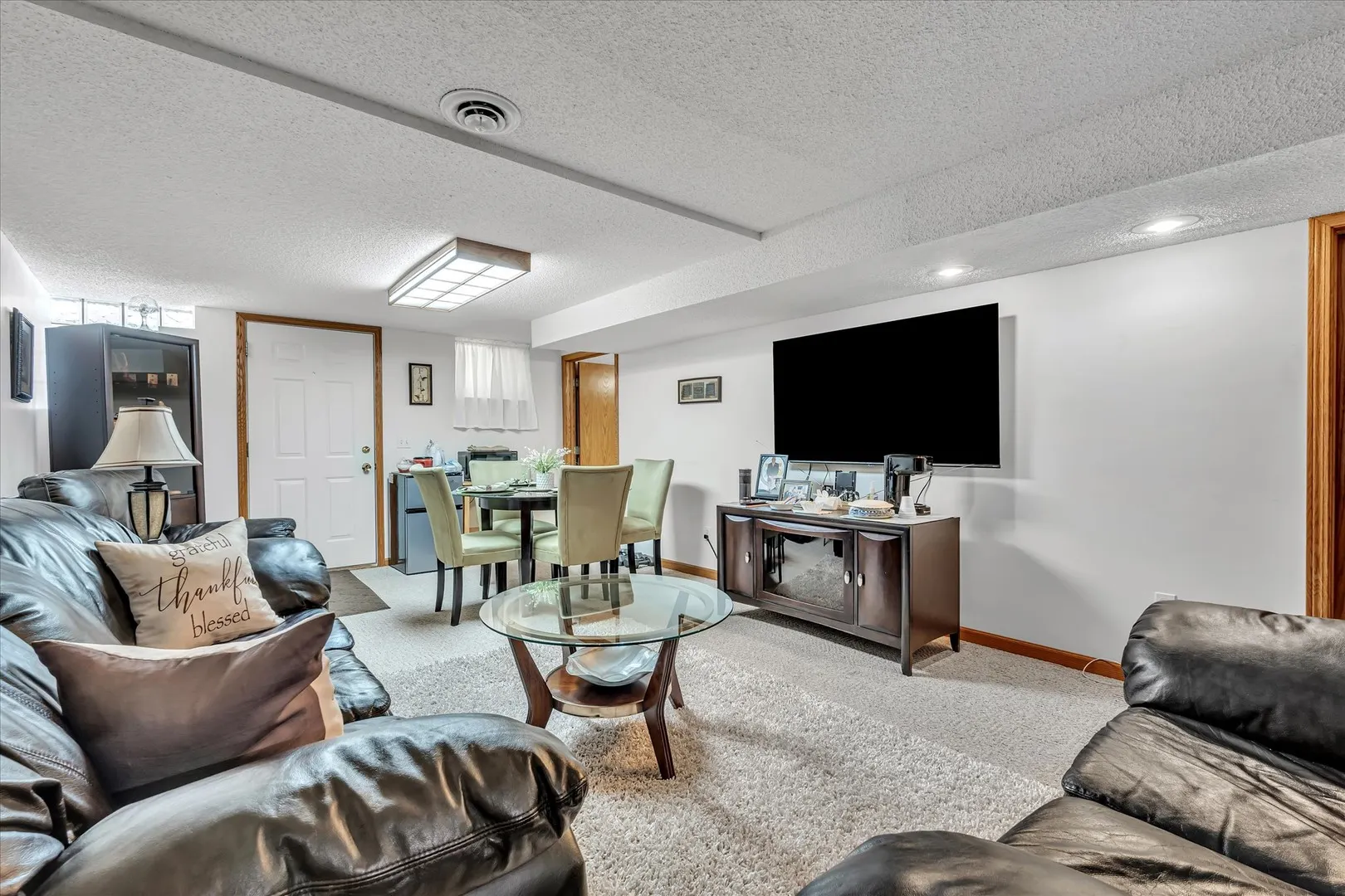 2106 W COLUMBIA Avenue IA