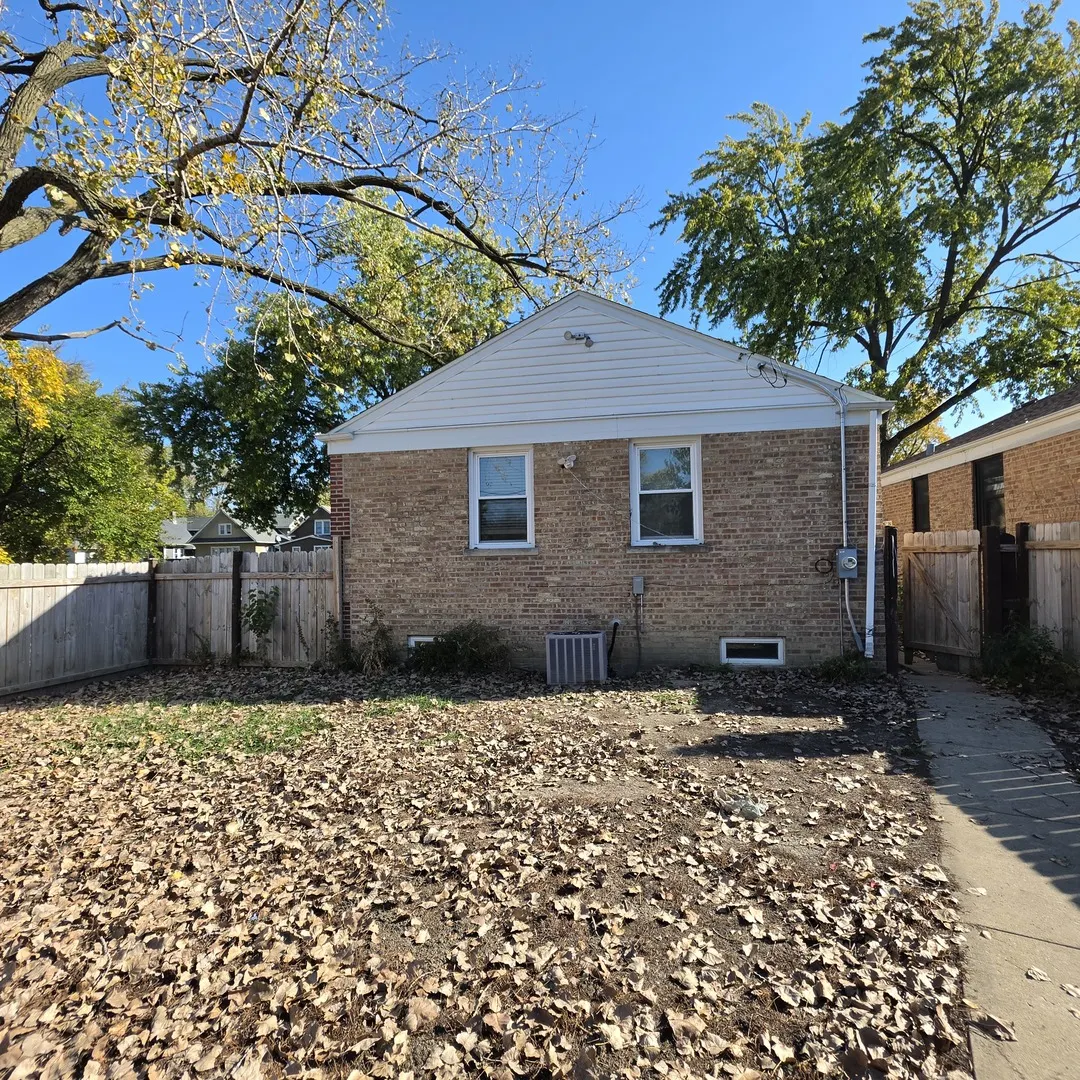 2000 S 3rd Avenue IL