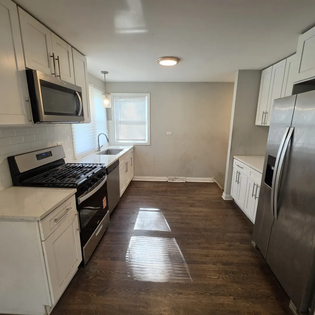 2000 S 3rd Avenue IL