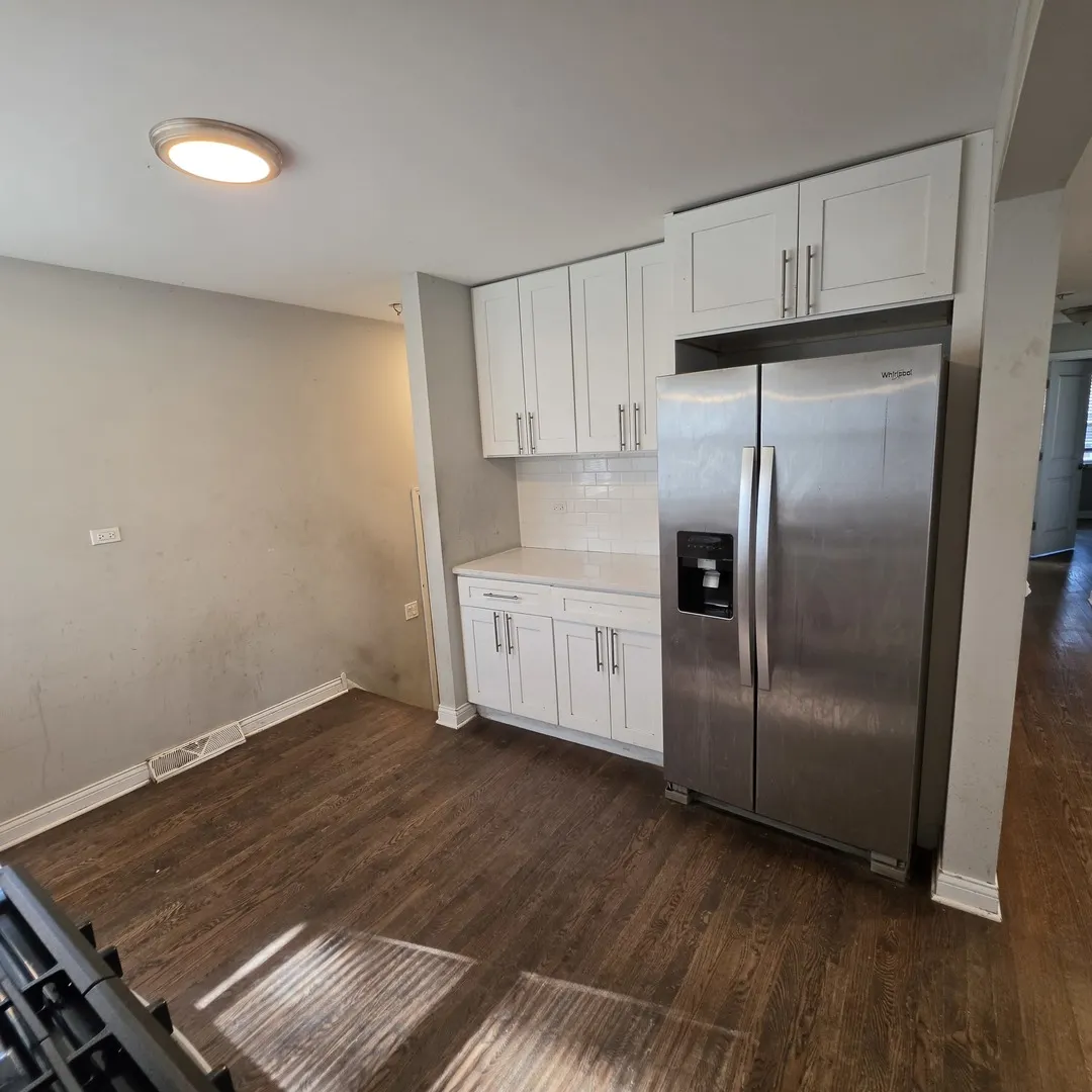 2000 S 3rd Avenue IL