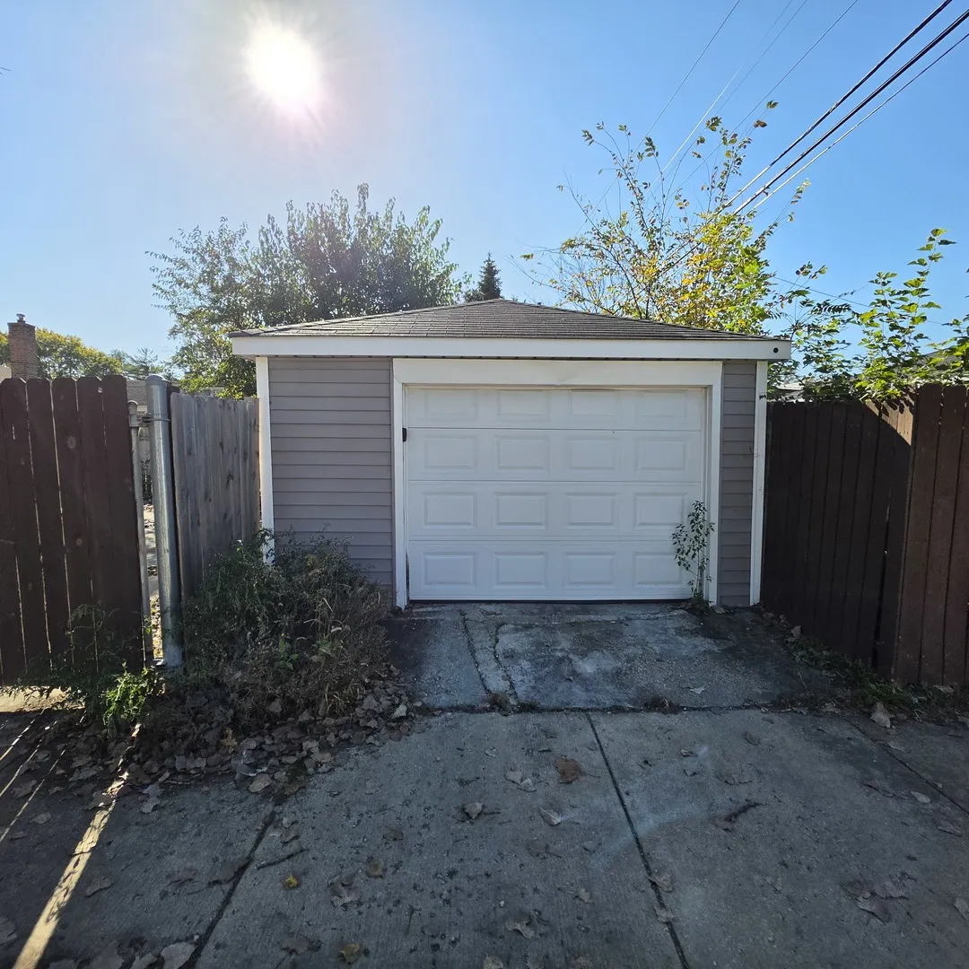 2000 S 3rd Avenue IL