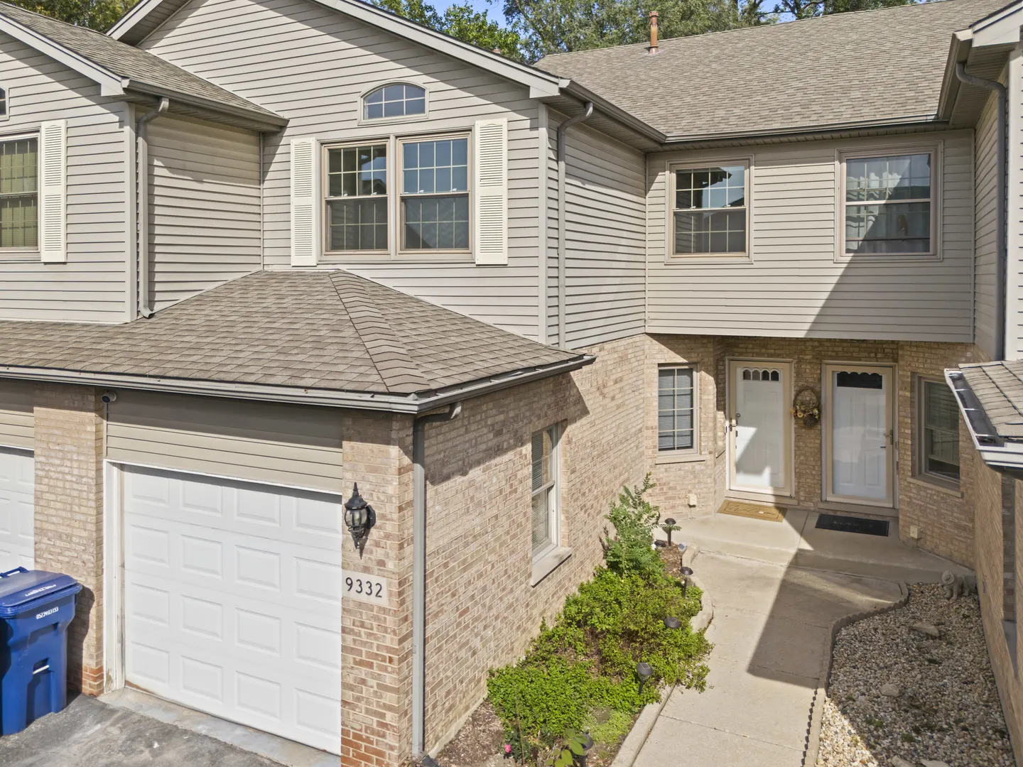 9332 S 79th Avenue IL
