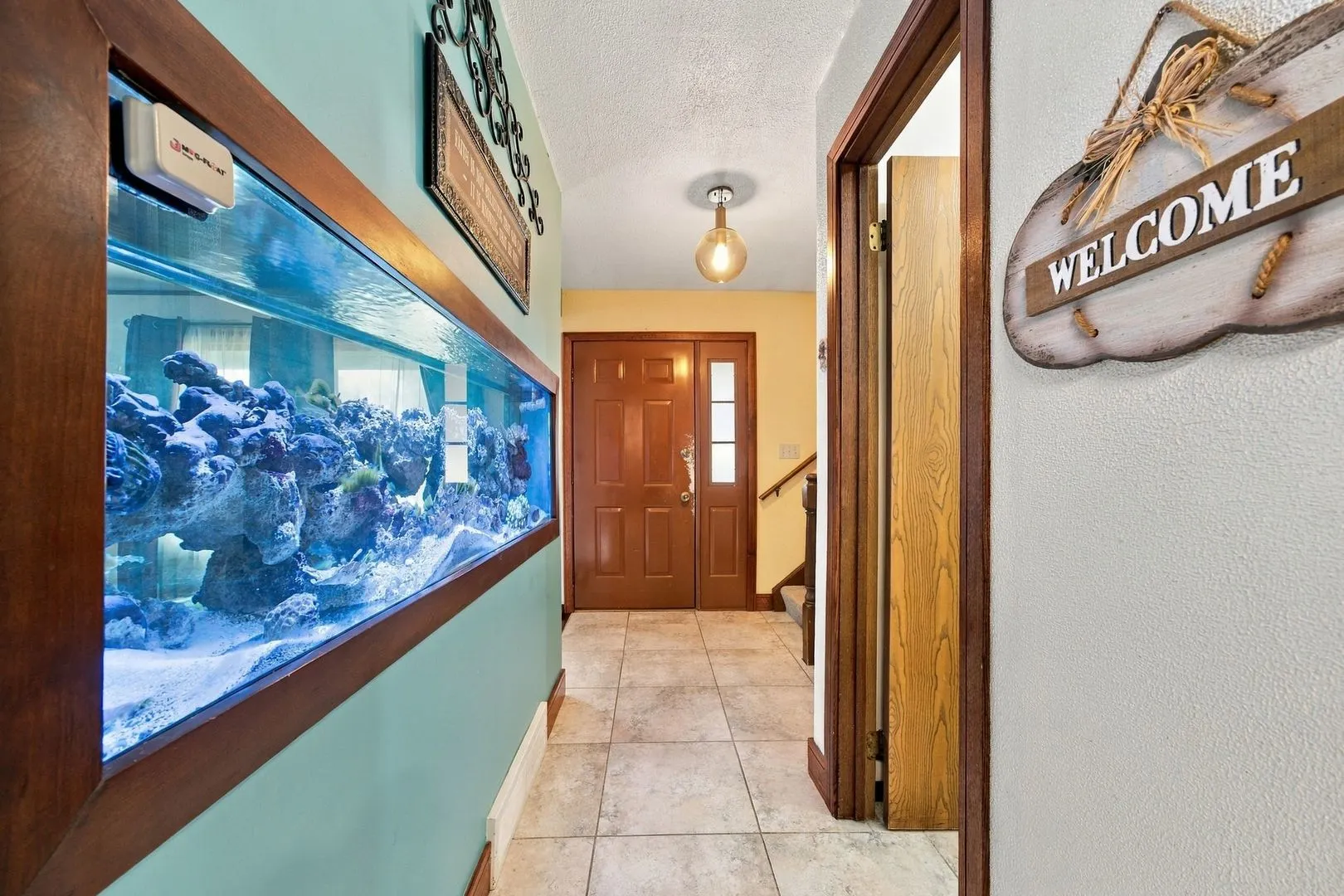 113 Queensbury Place IL