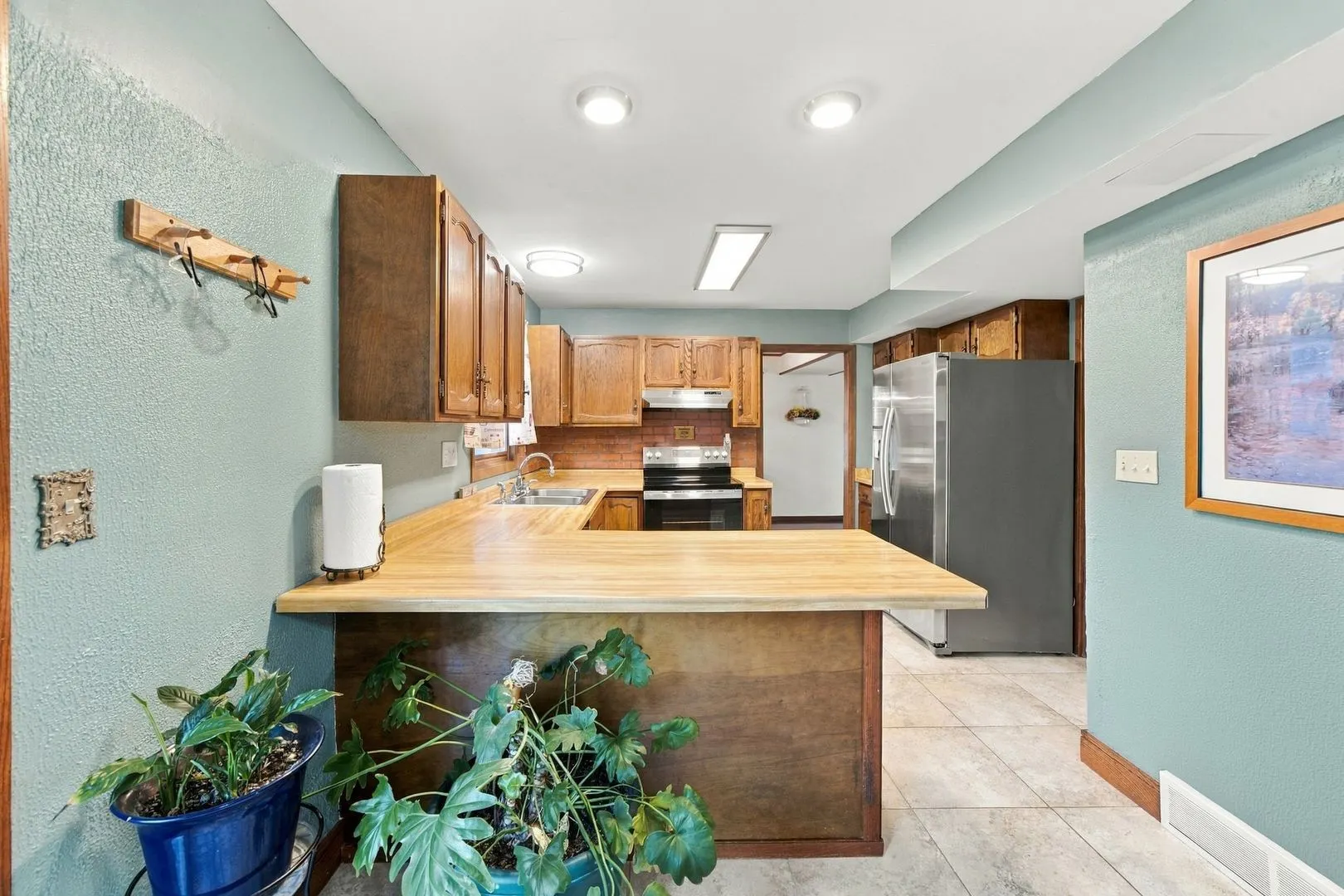 113 Queensbury Place IL