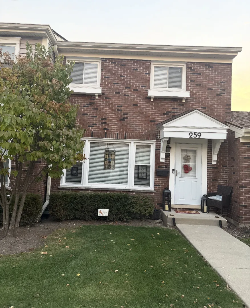 259 Greene Court IL