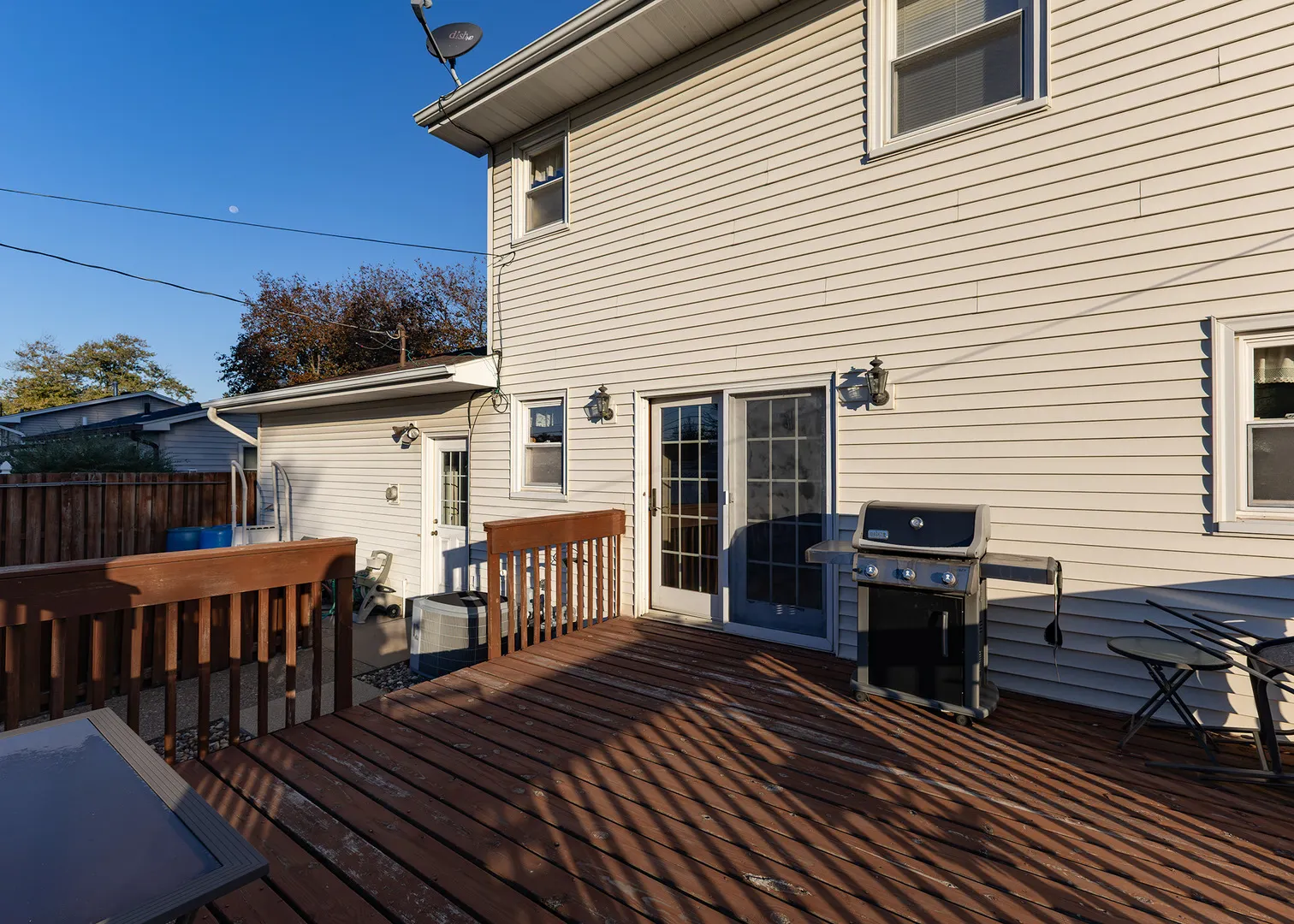 570 32nd Avenue IL