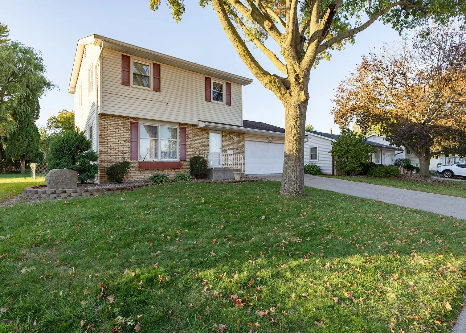 570 32nd Avenue IL