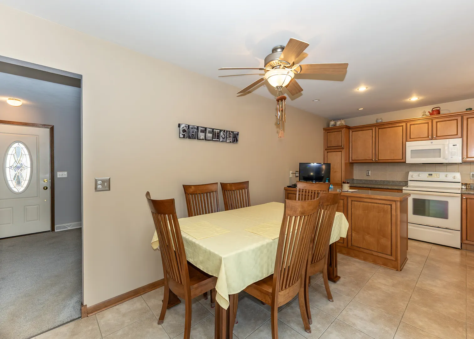 570 32nd Avenue IL