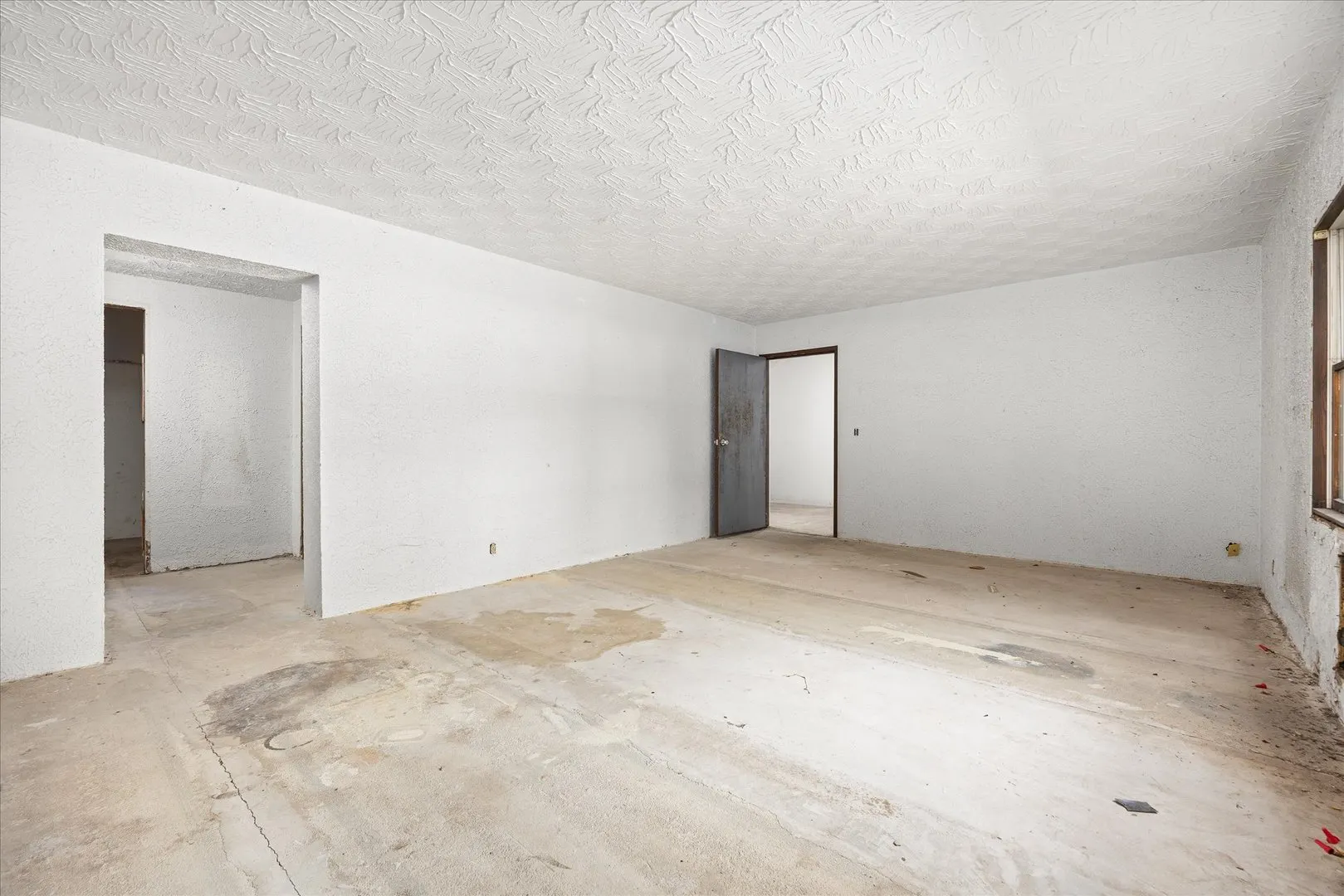 170 Round House Street IL