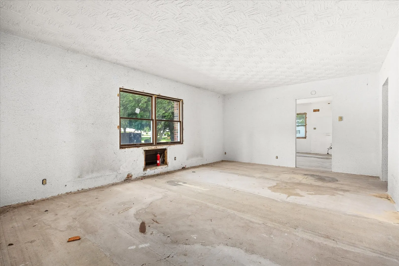 170 Round House Street IL