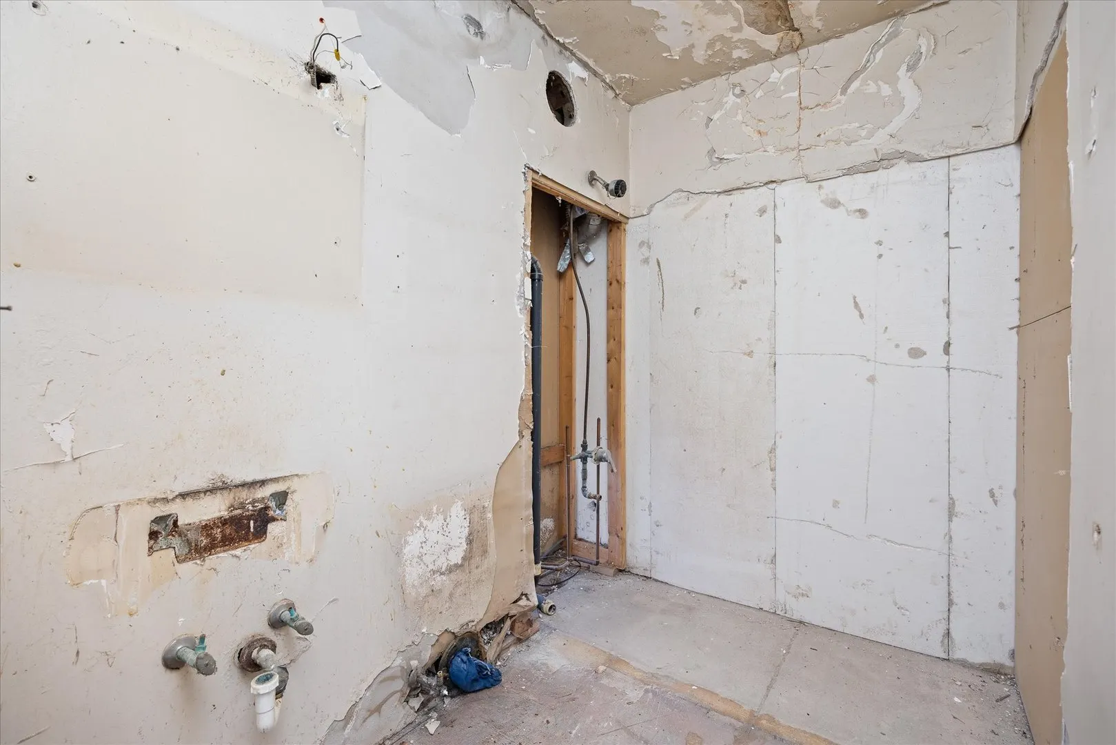 170 Round House Street IL