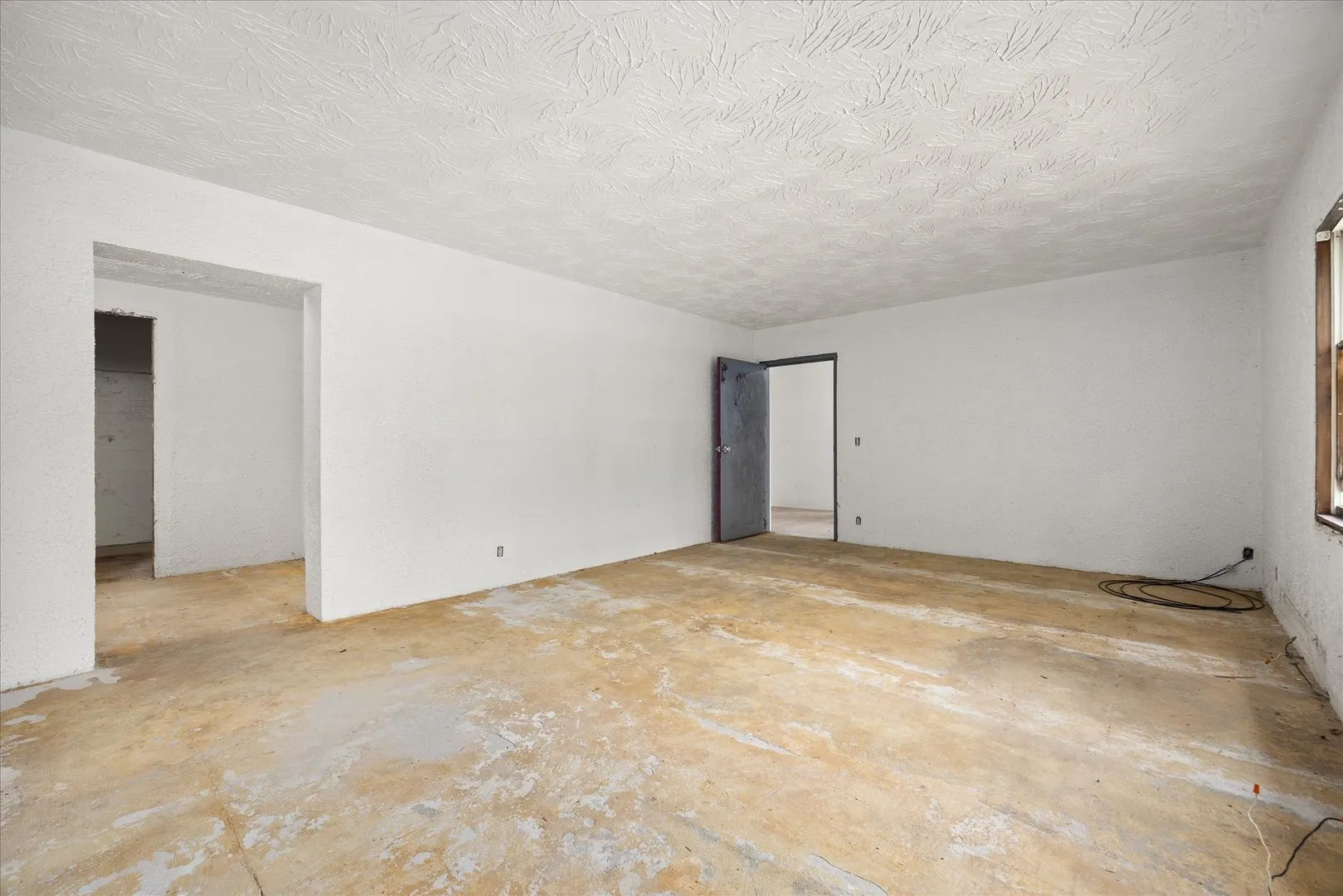 170 Round House Street IL