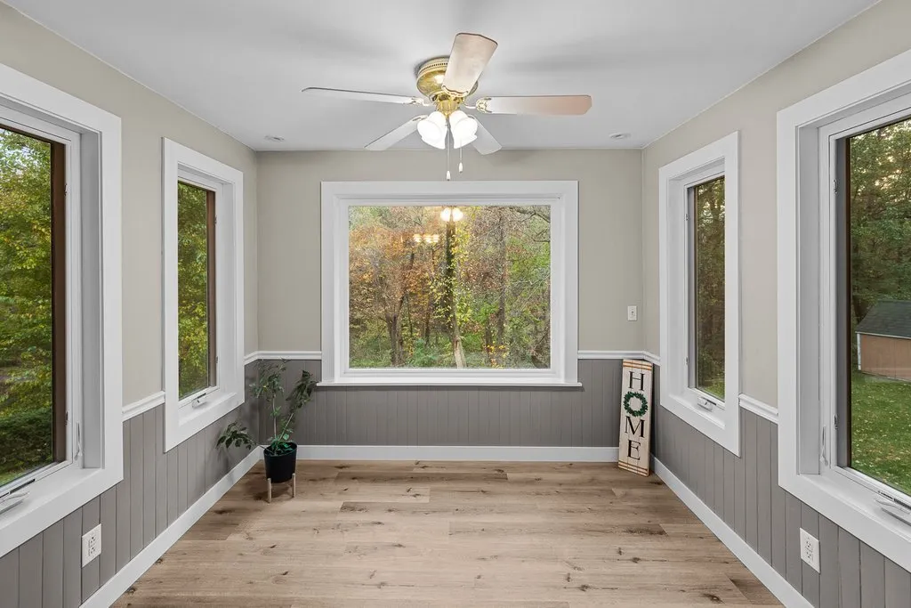 119 Valley Brook Drive IA