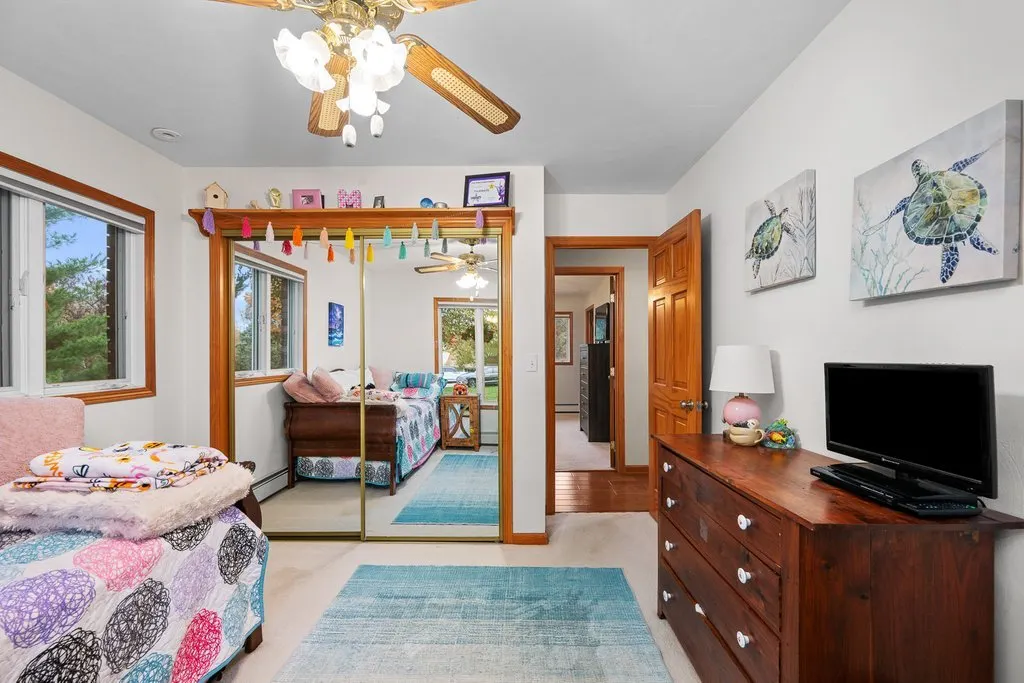 119 Valley Brook Drive IA