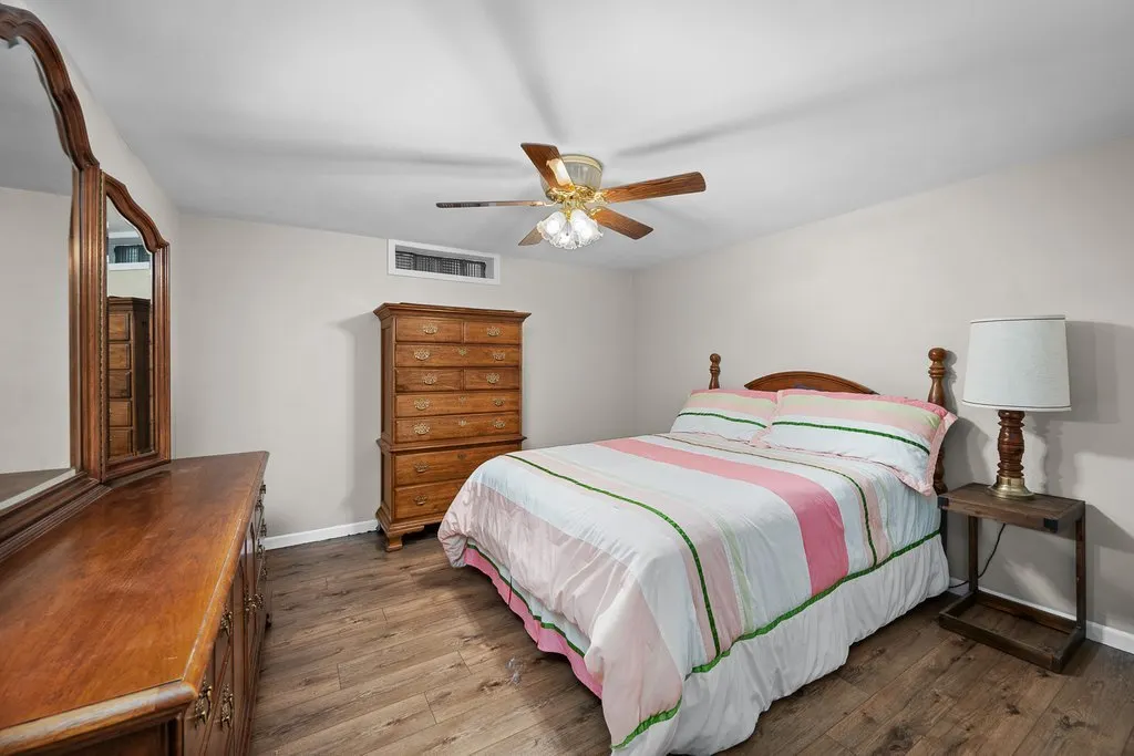 119 Valley Brook Drive IA