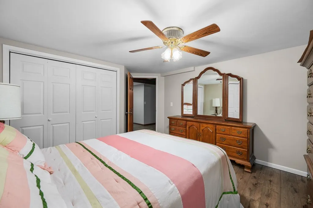 119 Valley Brook Drive IA