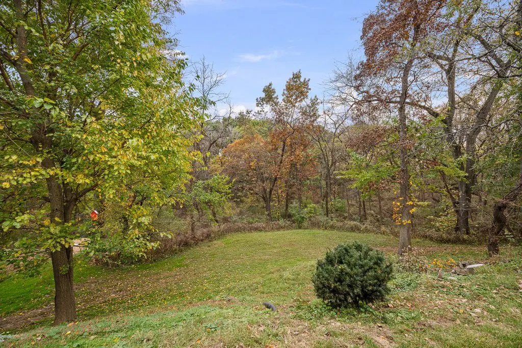 119 Valley Brook Drive IA