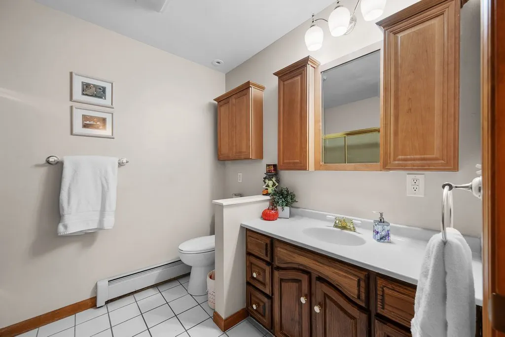 119 Valley Brook Drive IA