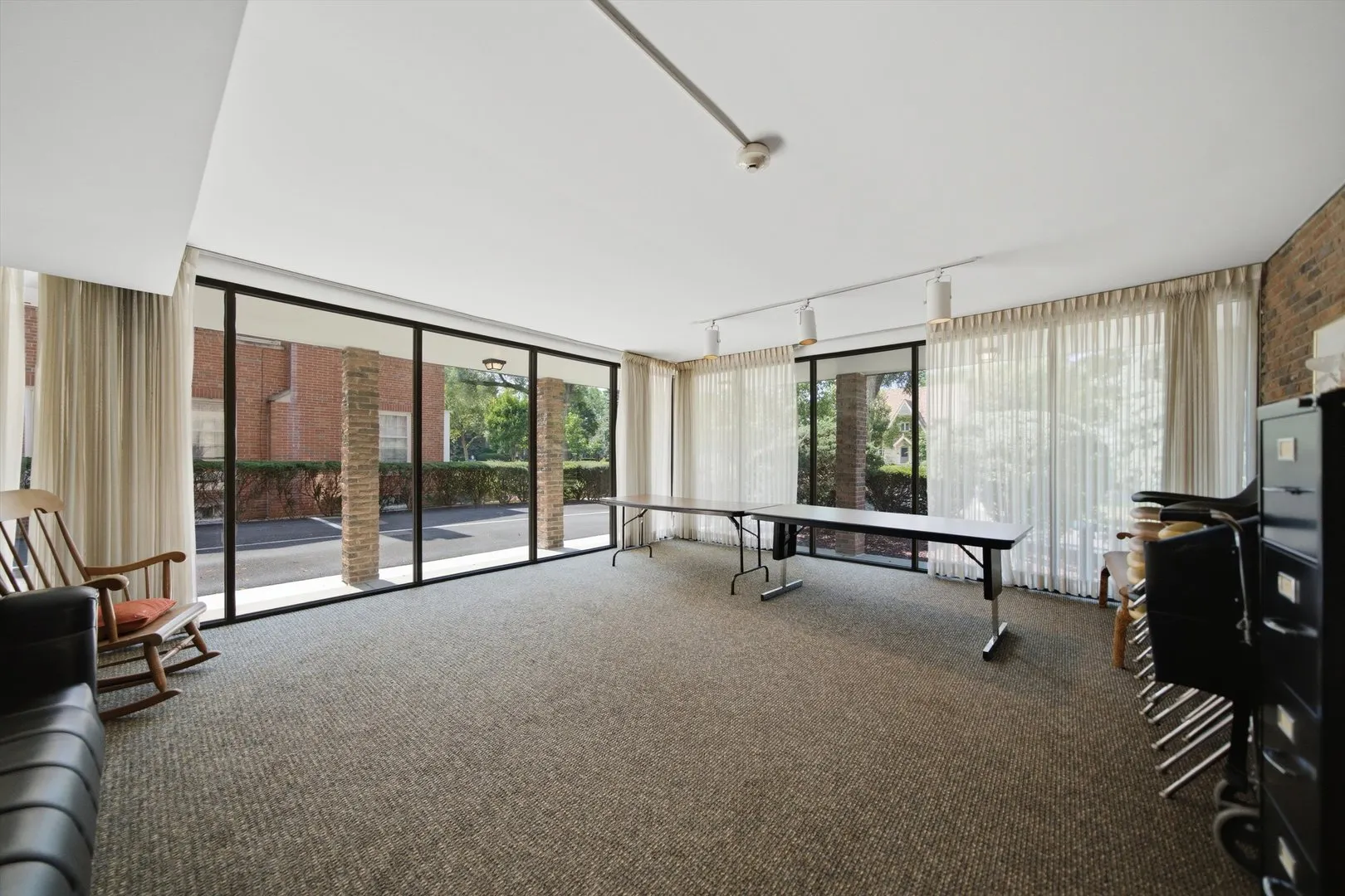 1417 BONNIE BRAE Place IL #2A