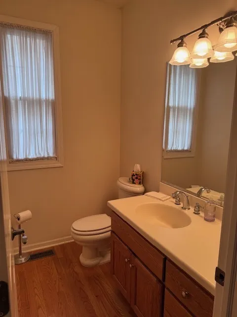 6407 Emerald Court IL