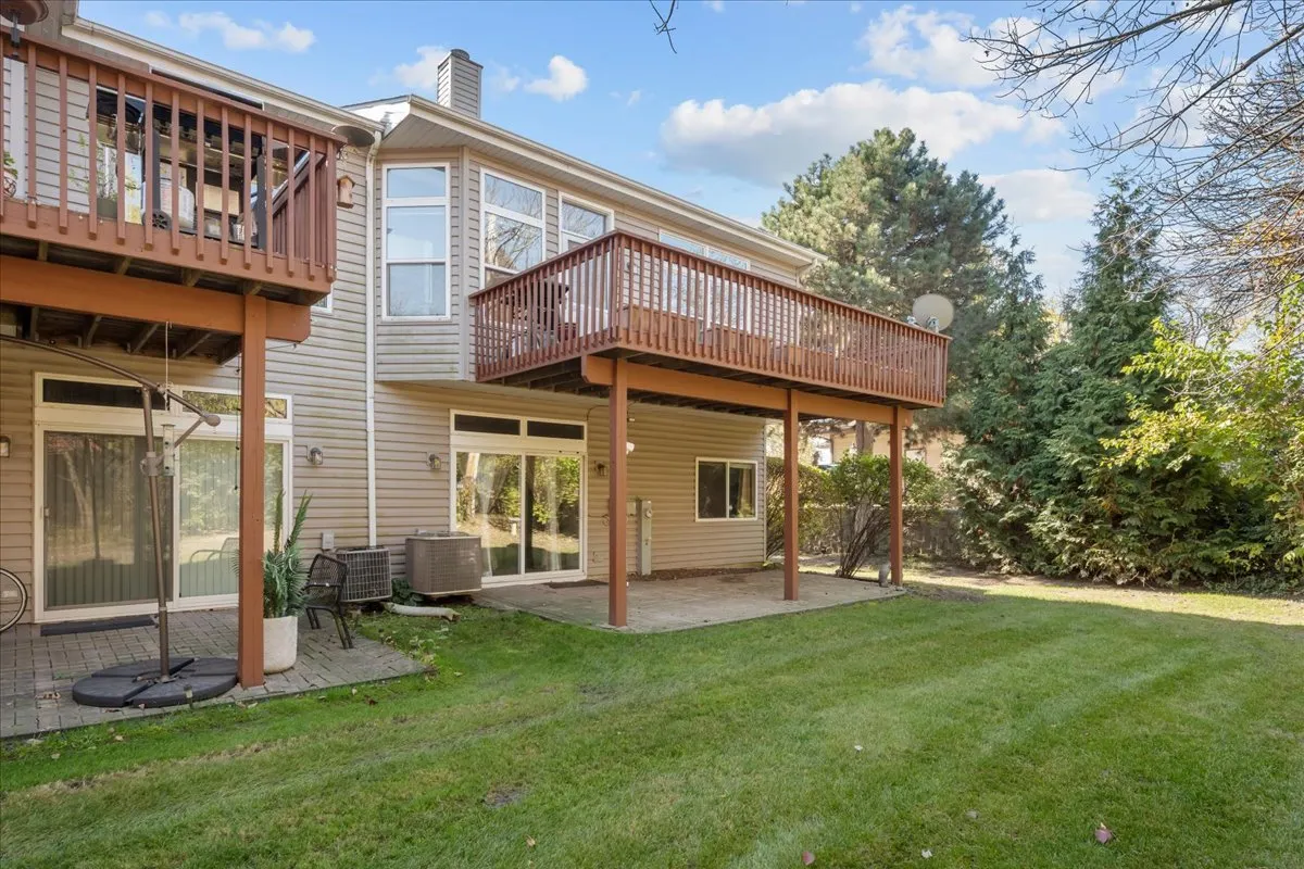 240 Prairie View Lane IL
