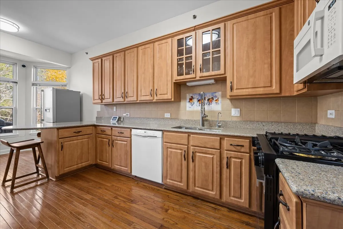 240 Prairie View Lane IL