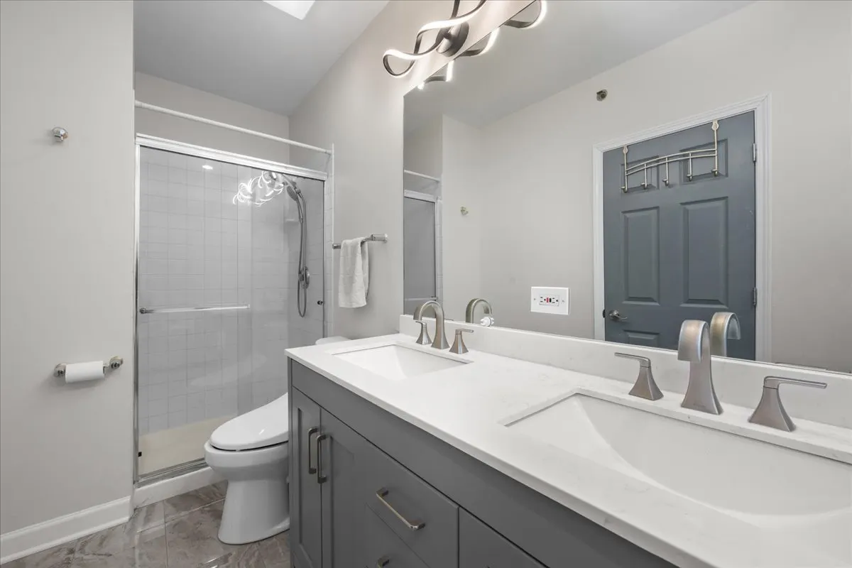 240 Prairie View Lane IL