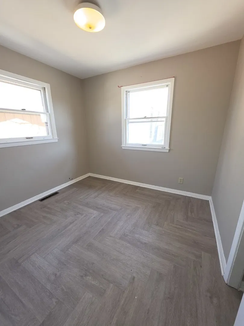 65 N Aldine Street IL #1