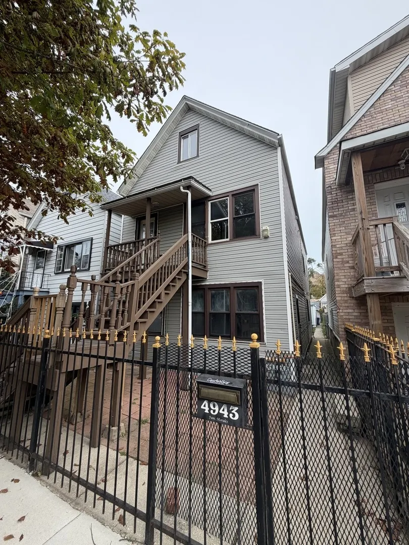 4943 S Hoyne Avenue IL #1