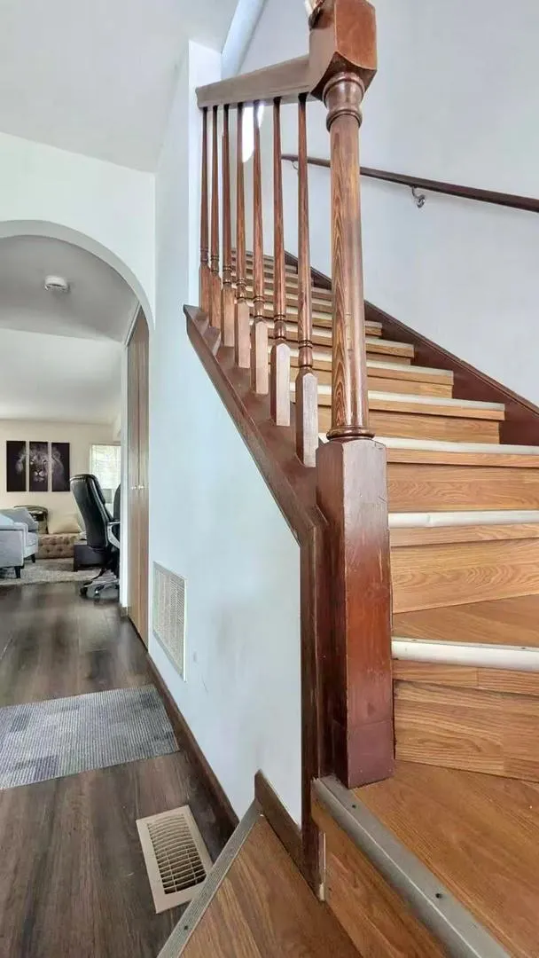 296 Shadybrook Lane IL