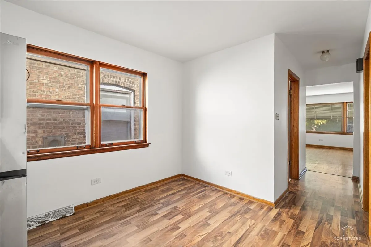 1242 Wenonah Avenue IL