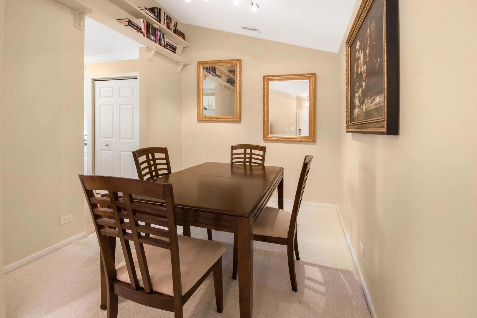 27w710 Windermere Road IL #3206