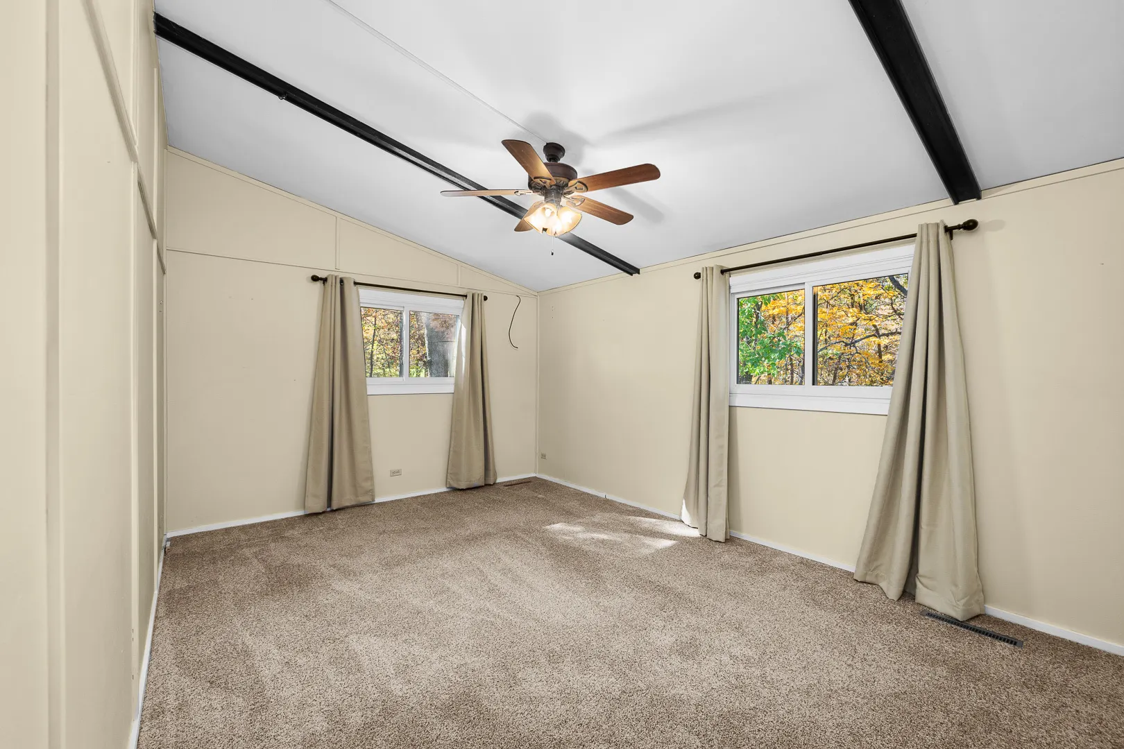 9910 207th Street W IL
