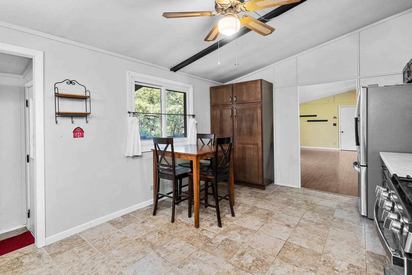 9910 207th Street W IL