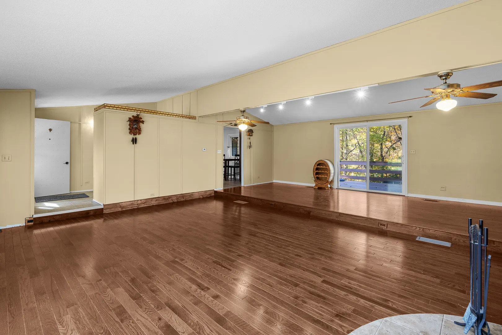 9910 207th Street W IL